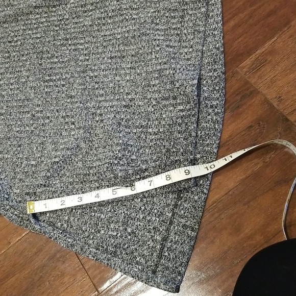 LOFT Heather Gray Sweater - Picture 6 of 9